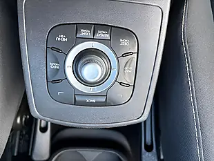Used 2015 Renault Grand Scenic Limited Black - Interior and Exterior details 18