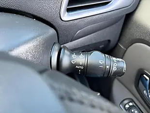 Used 2015 Renault Grand Scenic Limited Black - Interior and Exterior details 19