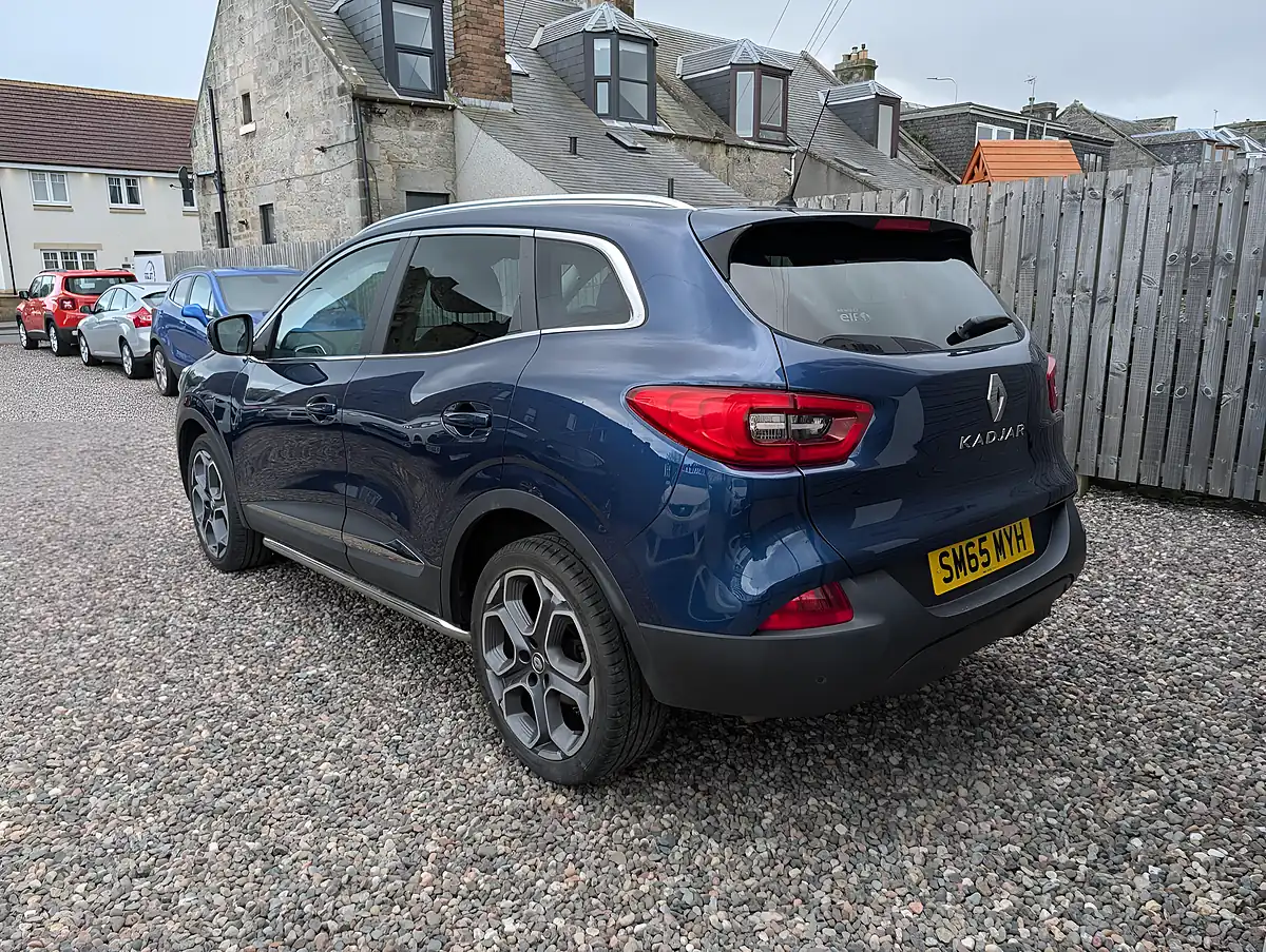 Used 2015 Renault Kadjar Dynamique S Nav Blue - Interior and Exterior details 5