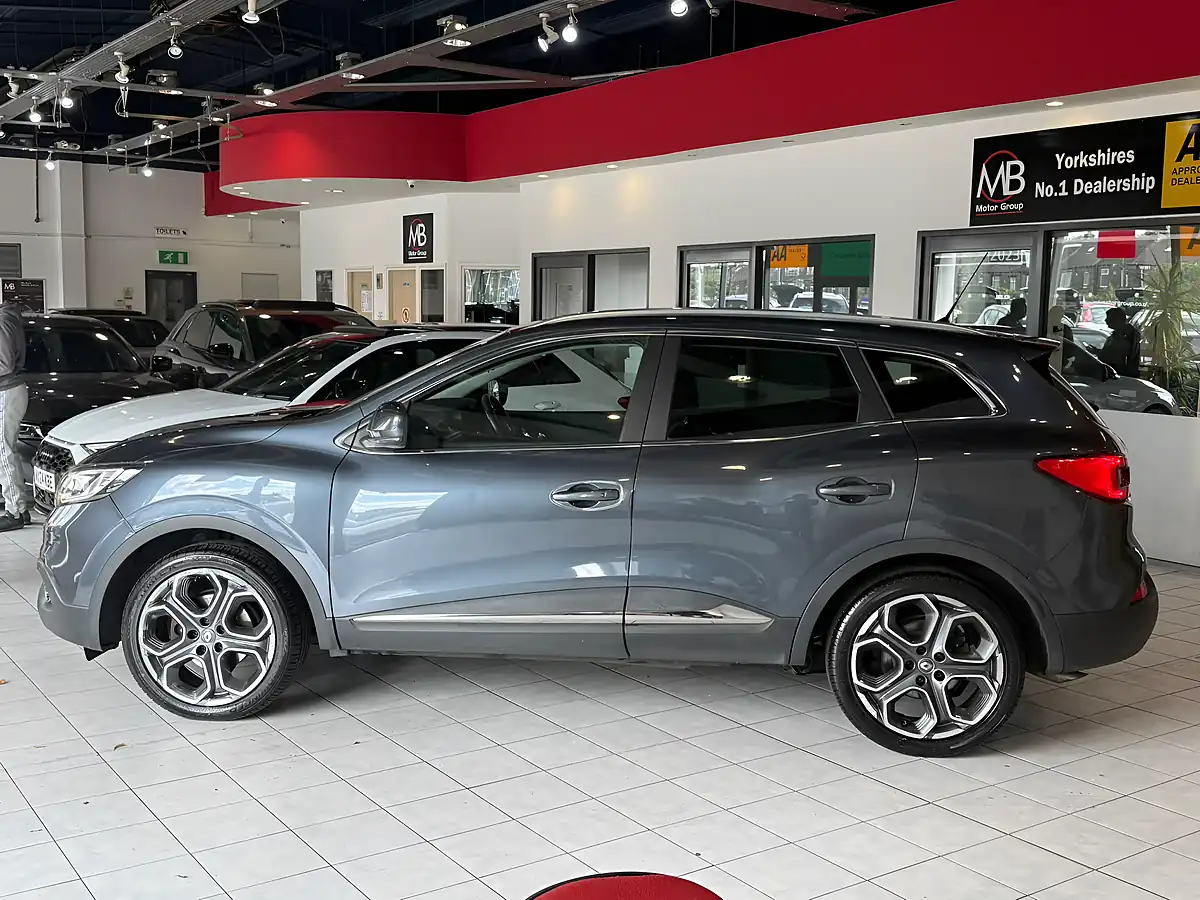 Used 2015 Renault Kadjar Dynamique S Nav Grey - Interior and Exterior details 6