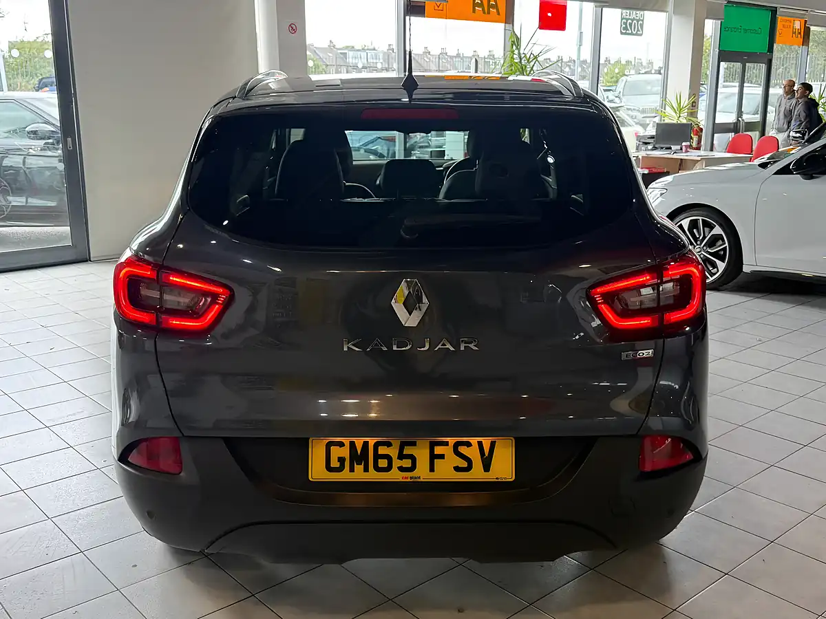 Used 2015 Renault Kadjar Dynamique S Nav Grey - Interior and Exterior details 9
