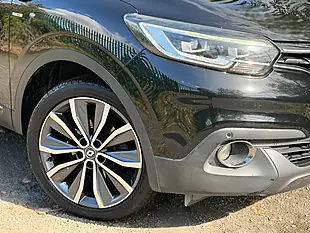 Used 2015 Renault Kadjar Signature Nav Black - Interior and Exterior details 4