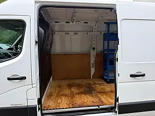 Used 2015 Renault Master Business+ White - Interior and Exterior details 14