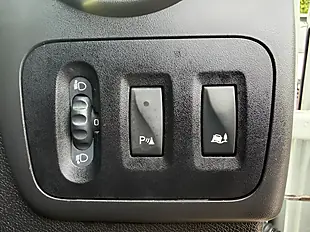 Used 2015 Renault Master Business+ White - Interior and Exterior details 16
