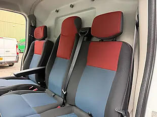 Used 2015 Renault Master Business+ White - Interior and Exterior details 19