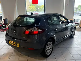 Used 2015 Renault Megane Dynamique Nav Grey - Interior and Exterior details 8
