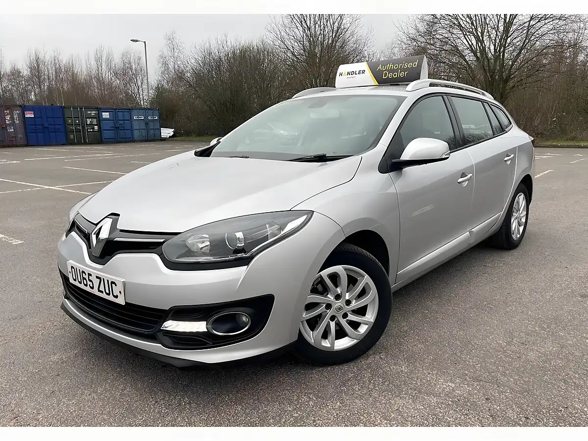 Used 2015 Renault Megane Dynamique Nav Sport Tourer Silver - Interior and Exterior details 12