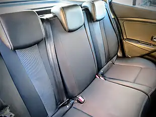Used 2015 Renault Megane Dynamique Tom Tom Metallic Silver - Interior and Exterior details 13