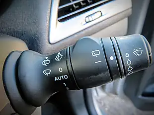Used 2015 Renault Megane Dynamique Tom Tom Metallic Silver - Interior and Exterior details 18