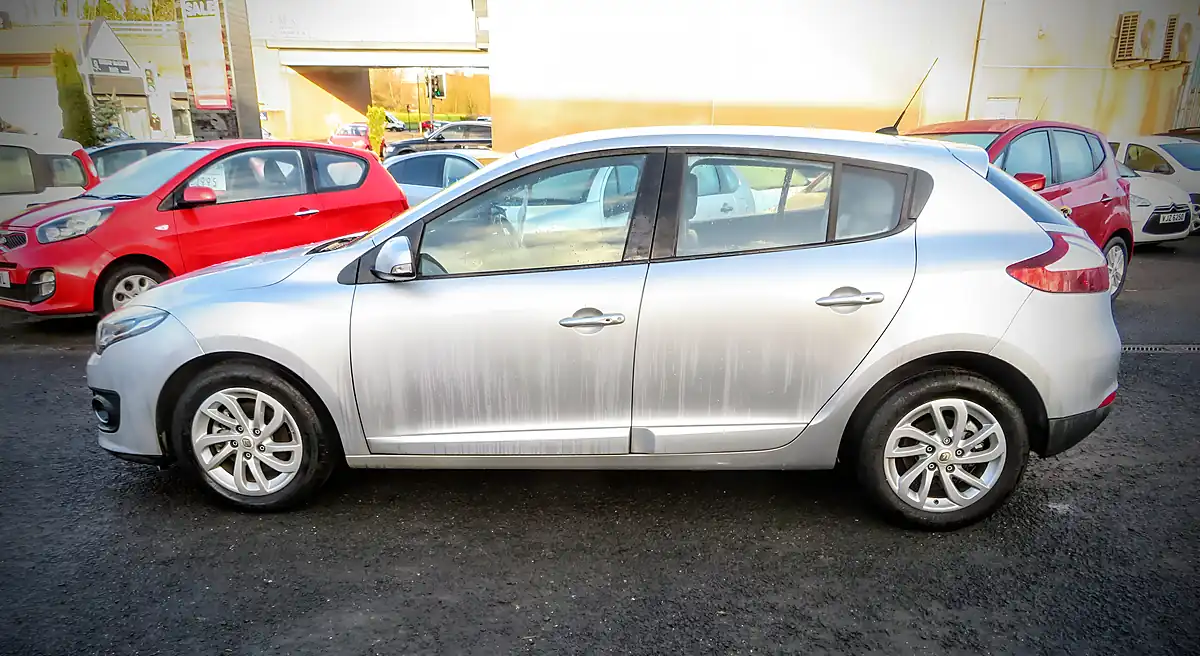 Used 2015 Renault Megane Dynamique Tom Tom Metallic Silver - Interior and Exterior details 6
