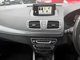 Used 2015 Renault Megane Dynamique Tomtom Black - Interior and Exterior details 20