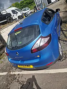 Used 2015 Renault Megane Dynamique Tomtom Energy Blue - Interior and Exterior details 10