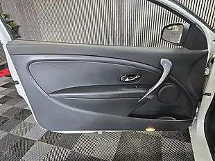 Used 2015 Renault Megane Energy Dynamique Tomtom White - Interior and Exterior details 11