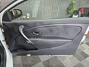 Used 2015 Renault Megane Energy Dynamique Tomtom White - Interior and Exterior details 18