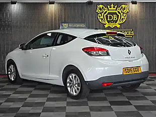 Used 2015 Renault Megane Energy Dynamique Tomtom White - Interior and Exterior details 5