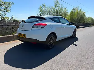 Used 2015 Renault Megane Energy Dynamique Tomtom White - Interior and Exterior details 10