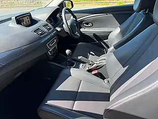 Used 2015 Renault Megane Energy Dynamique Tomtom White - Interior and Exterior details 14