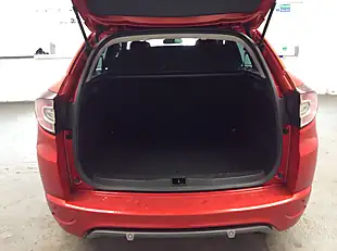Used 2015 Renault Megane GT Line Nav Sport Tourer Red - Interior and Exterior details 12