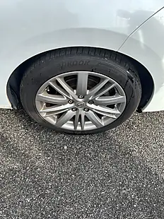 Used 2015 Renault Megane GT Line White - Interior and Exterior details 18
