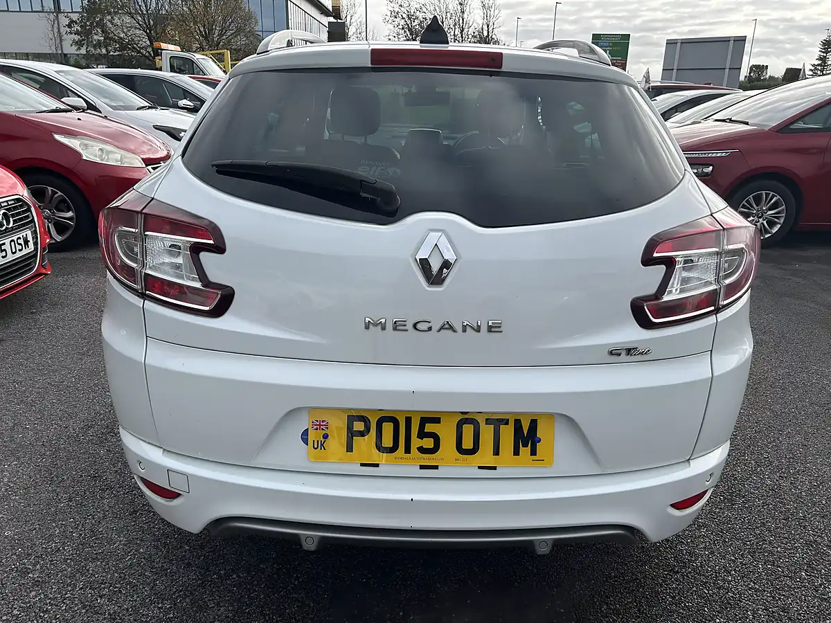 Used 2015 Renault Megane GT Line White - Interior and Exterior details 5