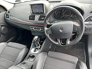 Used 2015 Renault Megane GT Line White - Interior and Exterior details 8