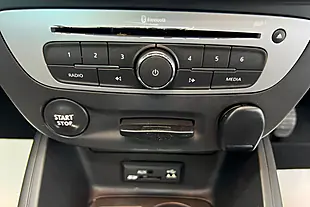 Used 2015 Renault Megane Limited Edition Energy Black - Interior and Exterior details 18