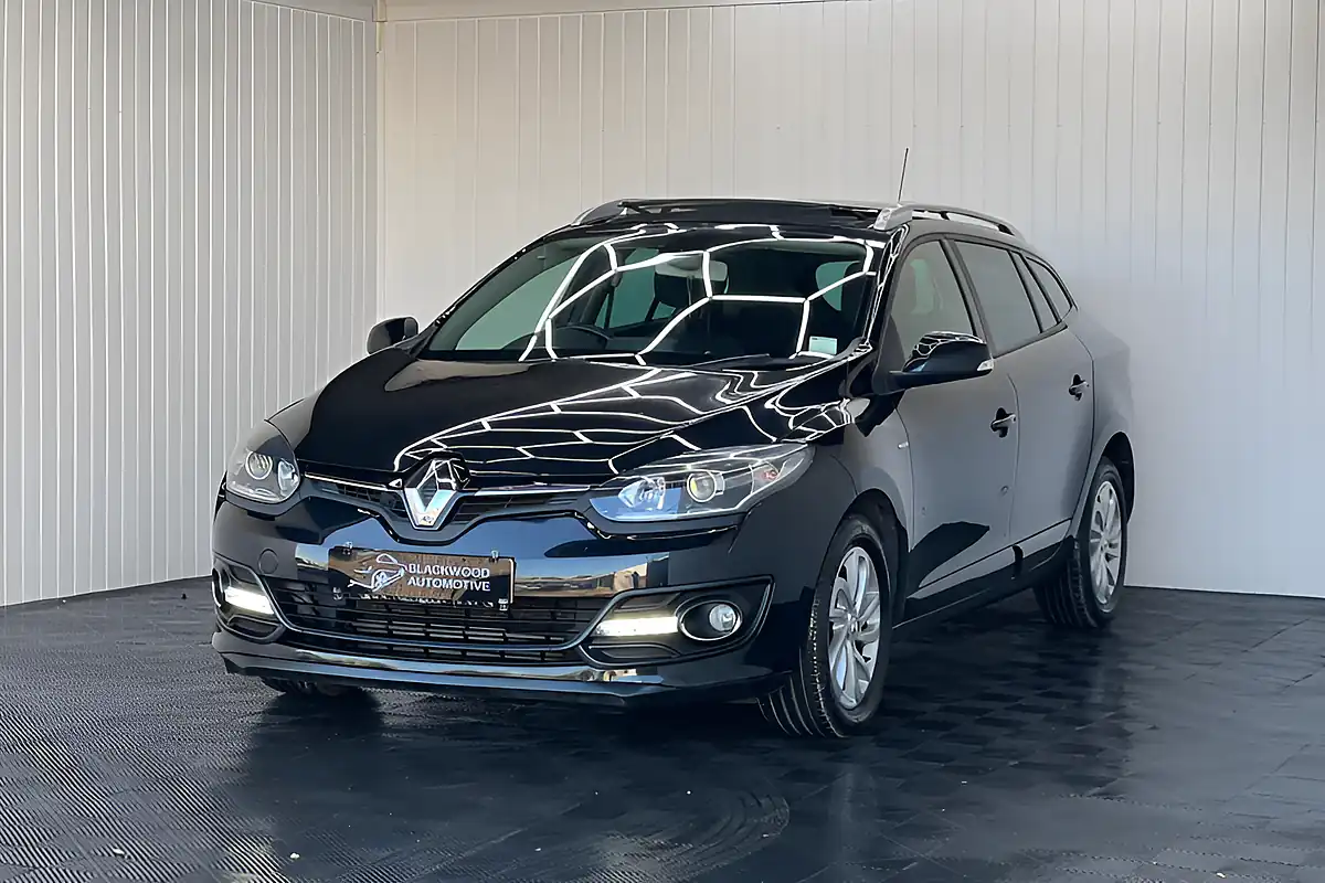 Used 2015 Renault Megane Limited Edition Energy Black - Interior and Exterior details 5