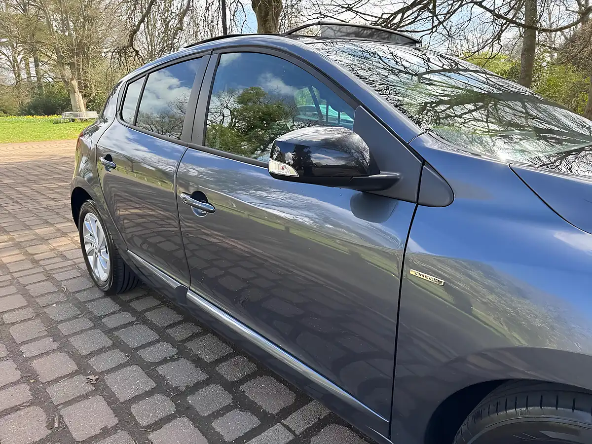 Used 2015 Renault Megane Limited Nav Grey - Interior and Exterior details 14