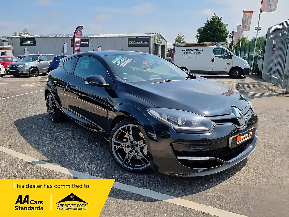 Used 2015 Renault Megane Renaultsport Black - Front View