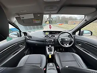 Used 2015 Renault Scenic Dynamique Nav Beige - Interior and Exterior details 14