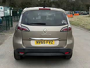 Used 2015 Renault Scenic Dynamique Nav Beige - Interior and Exterior details 7