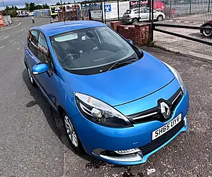Used 2015 Renault Scenic Dynamique Nav Blue - Interior and Exterior details 5