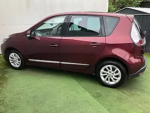 Used 2015 Renault Scenic Dynamique Nav Red - Interior and Exterior details 4