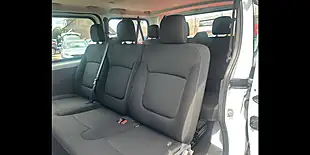 Used 2015 Renault Trafic 9 SEAT Minibus White - Interior and Exterior details 5