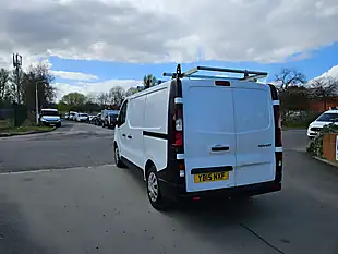 Used 2015 Renault Trafic S127 Swb White - Interior and Exterior details 6