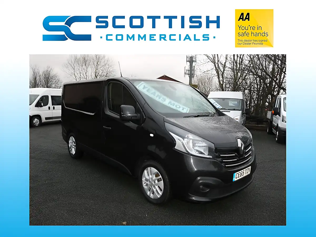 Used 2015 Renault Trafic Sportive Black - Front View