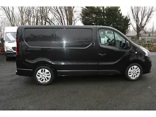 Used 2015 Renault Trafic Sportive Black - Interior and Exterior details 10