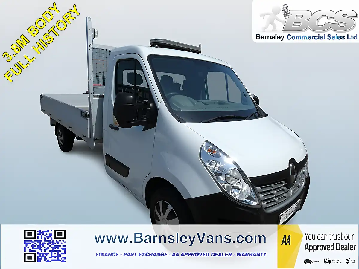 Used 2015 Renault Trucks Master Mwb 3.8M Dropside Pickup White - Front View