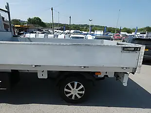 Used 2015 Renault Trucks Master Mwb 3.8M Dropside Pickup White - Interior and Exterior details 13