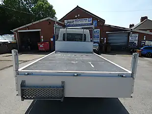 Used 2015 Renault Trucks Master Mwb 3.8M Dropside Pickup White - Interior and Exterior details 3