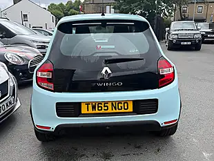 Used 2015 Renault Twingo Dynamique Energy Blue - Interior and Exterior details 5