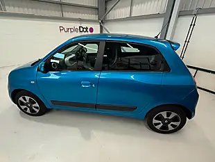 Used 2015 Renault Twingo Play Tahoe Blue - Interior and Exterior details 8