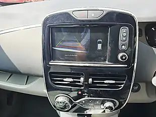 Used 2015 Renault Zoe Dynamique Intens White - Interior and Exterior details 14