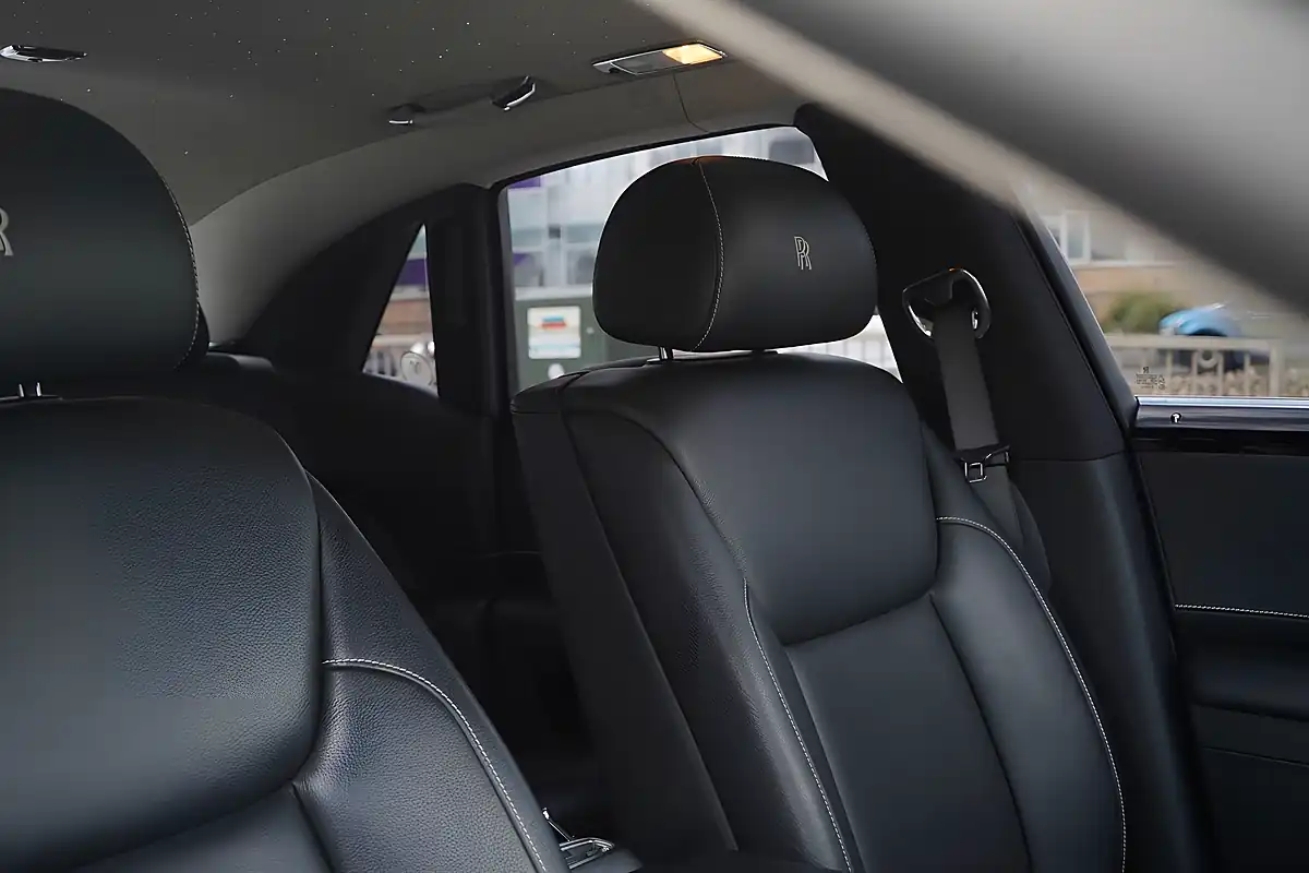 Used 2015 Rolls-Royce Ghost Series Ii White - Interior and Exterior details 15