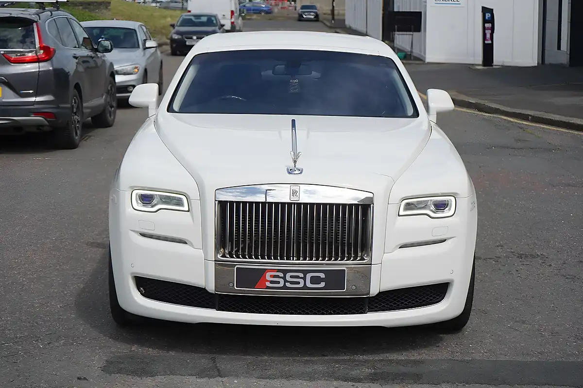 Used 2015 Rolls-Royce Ghost Series Ii White - Interior and Exterior details 6