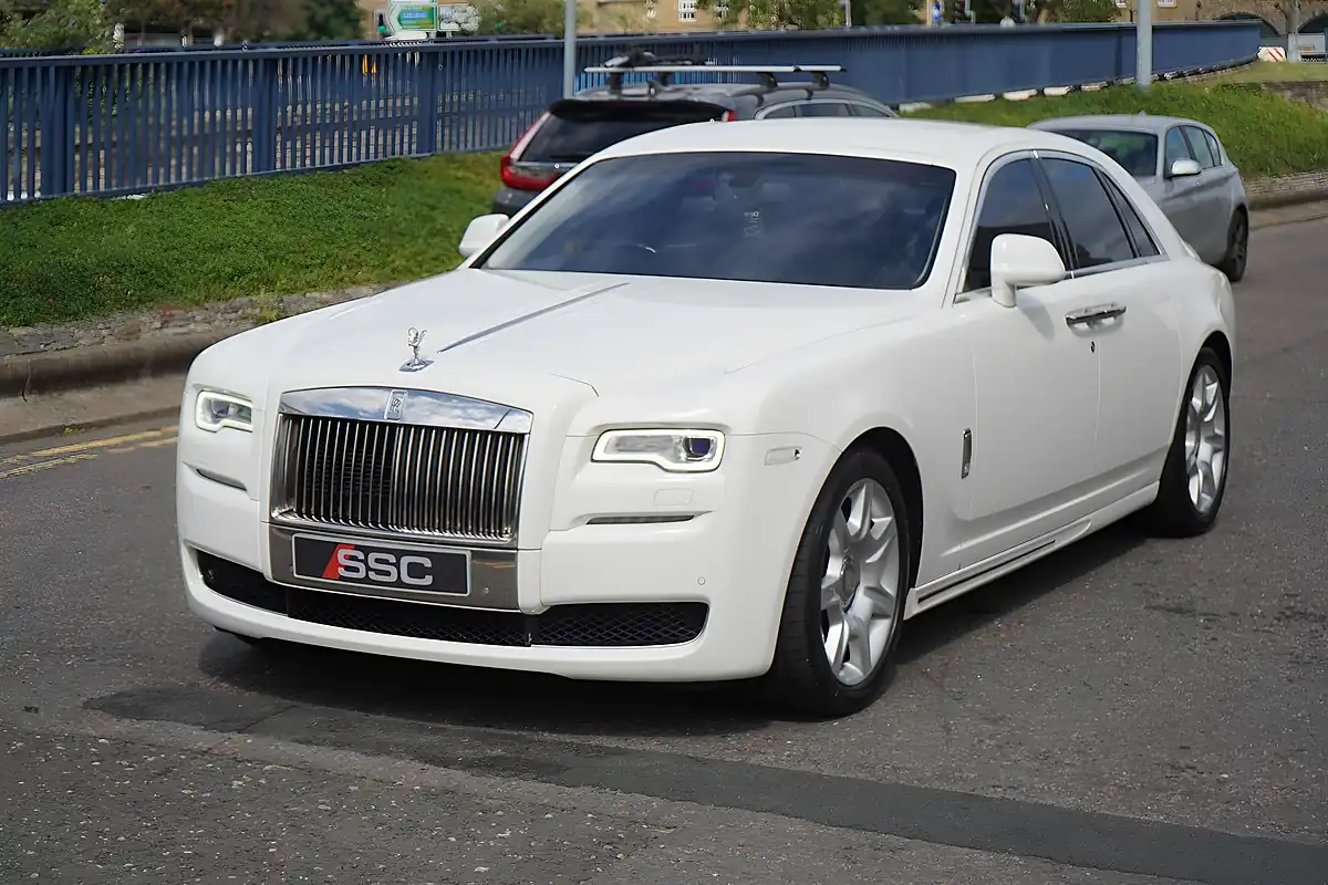 Used 2015 Rolls-Royce Ghost Series Ii White - Interior and Exterior details 7