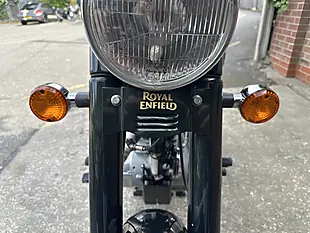 Used 2015 Royal Enfield Bullet Dark Metallic Green - Interior and Exterior details 13