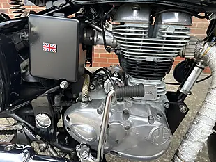 Used 2015 Royal Enfield Bullet Dark Metallic Green - Interior and Exterior details 9