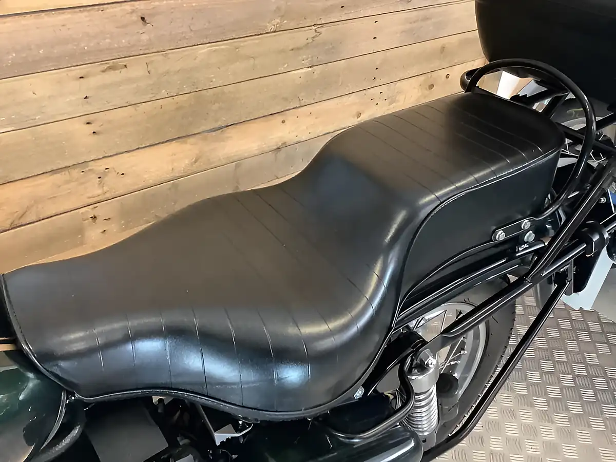 Used 2015 Royal Enfield Bullet Green - Interior and Exterior details 16