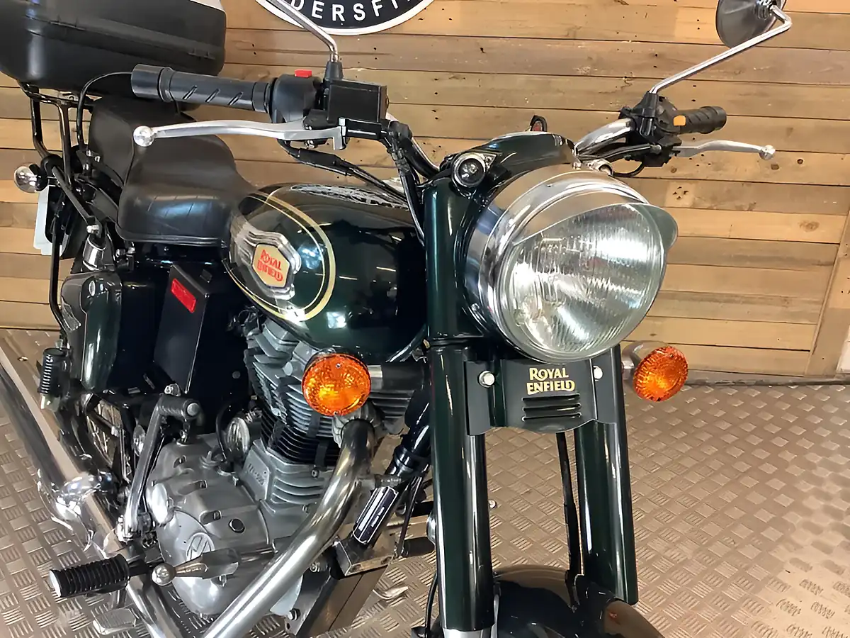Used 2015 Royal Enfield Bullet Green - Interior and Exterior details 5